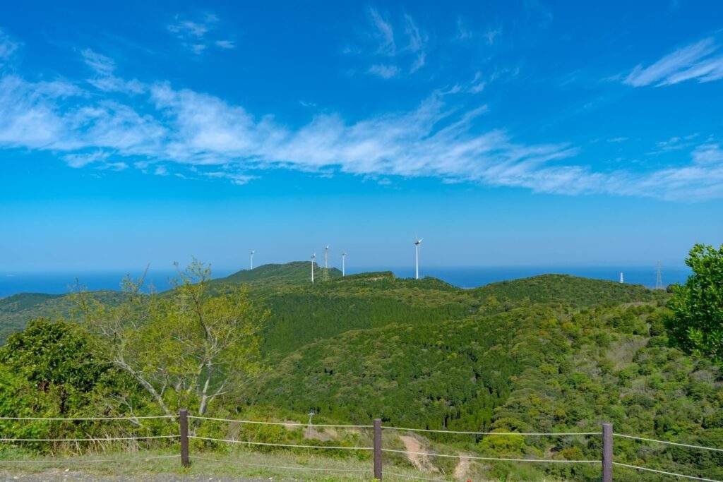 柳山風車公園から見た、柳山ウインドファーム風力発電所の風車群