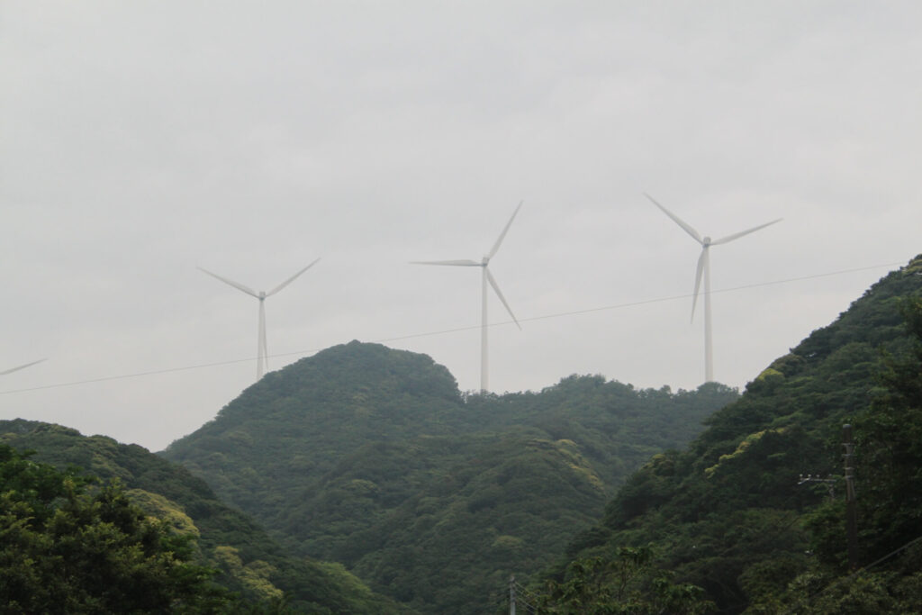 石廊崎風力発電所の風車群
