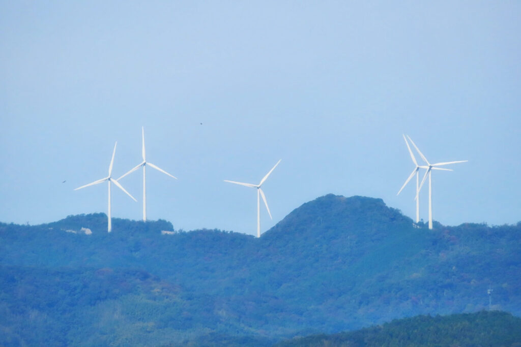 ウインドファーム浜田の風車群